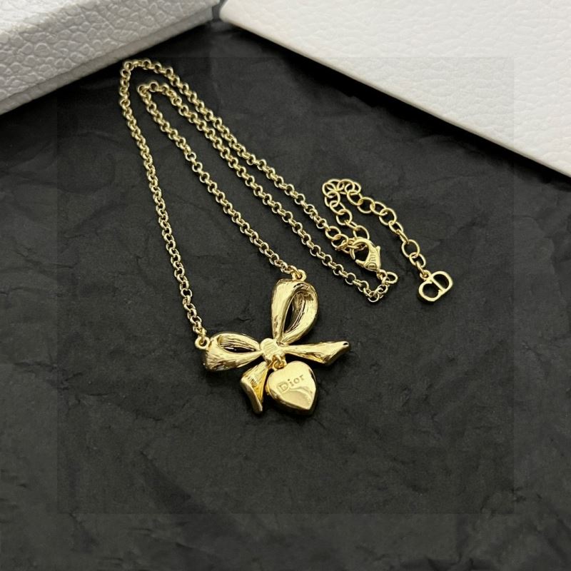 chr1st1an D10r necklaces